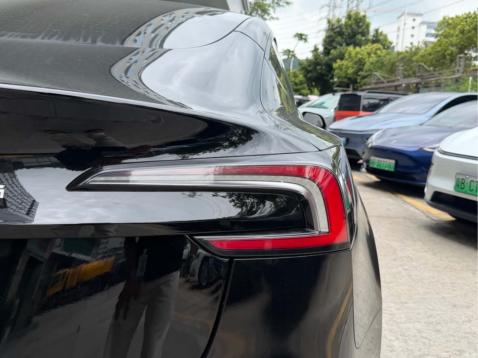 Tesla Model 3, 2024 18