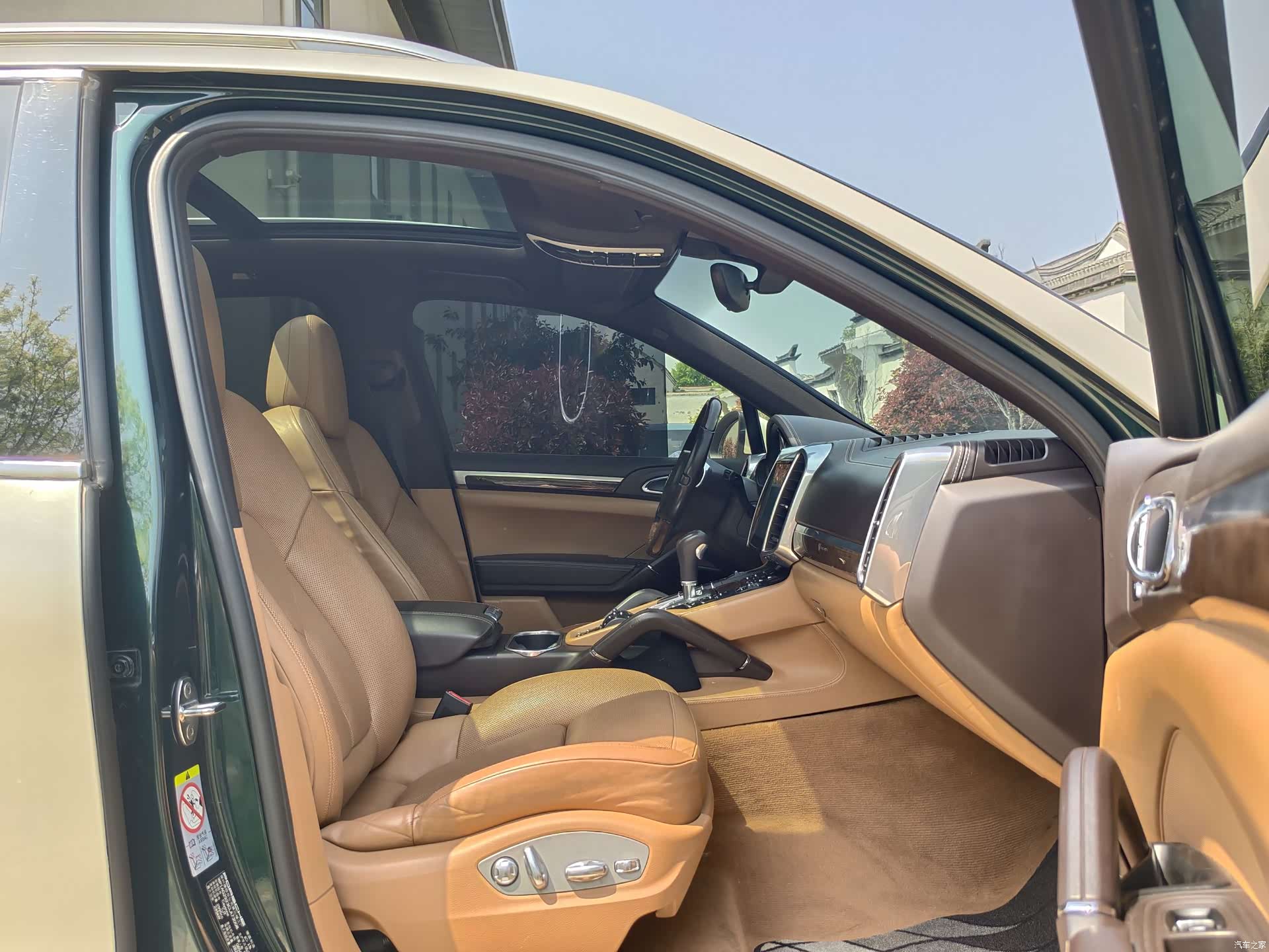 Porsche Cayenne, 2012 9