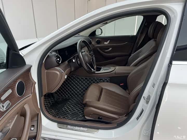 Mercedes-Benz E-Class, 2023 7