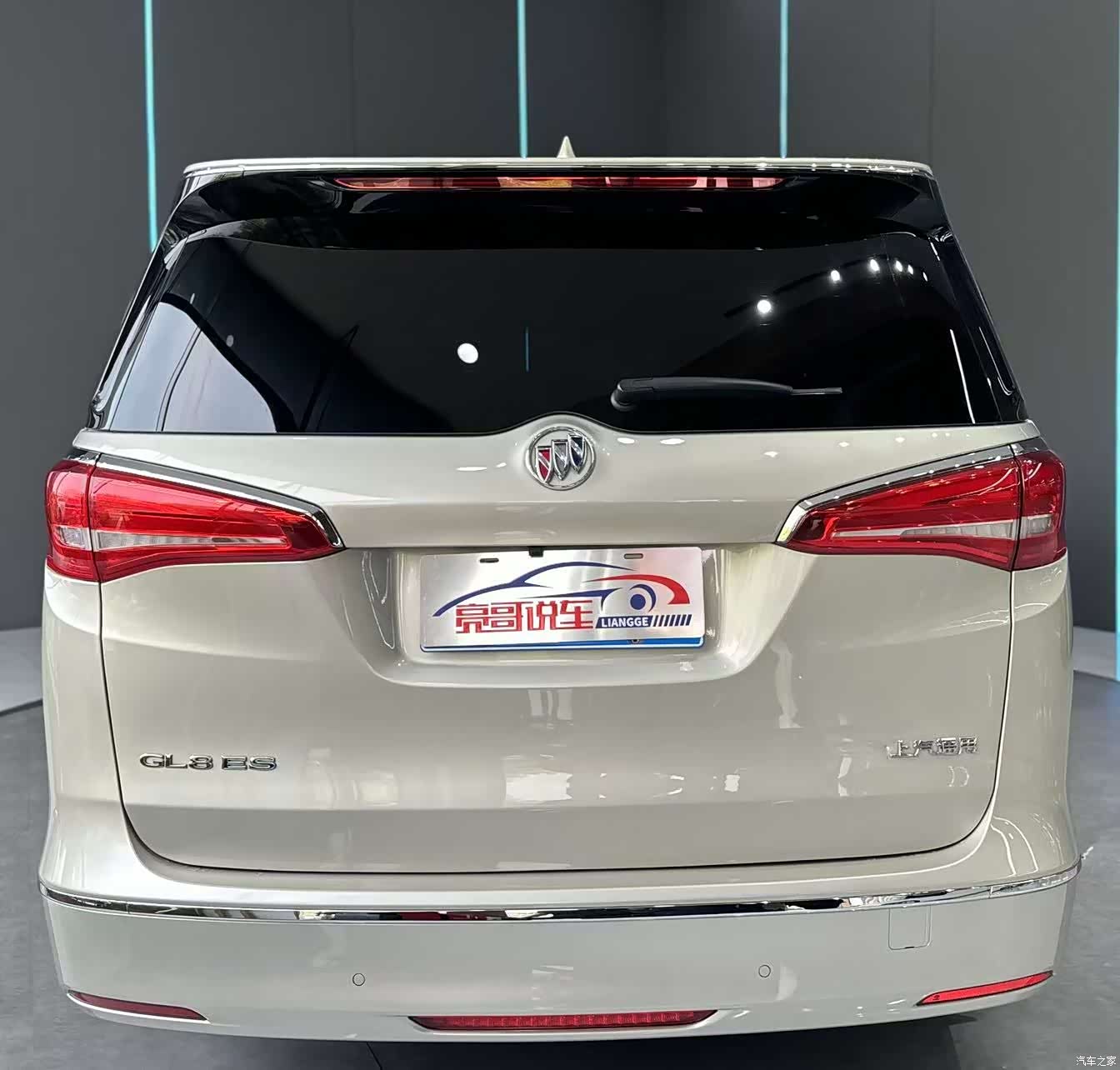 Buick GL8, 2019 7