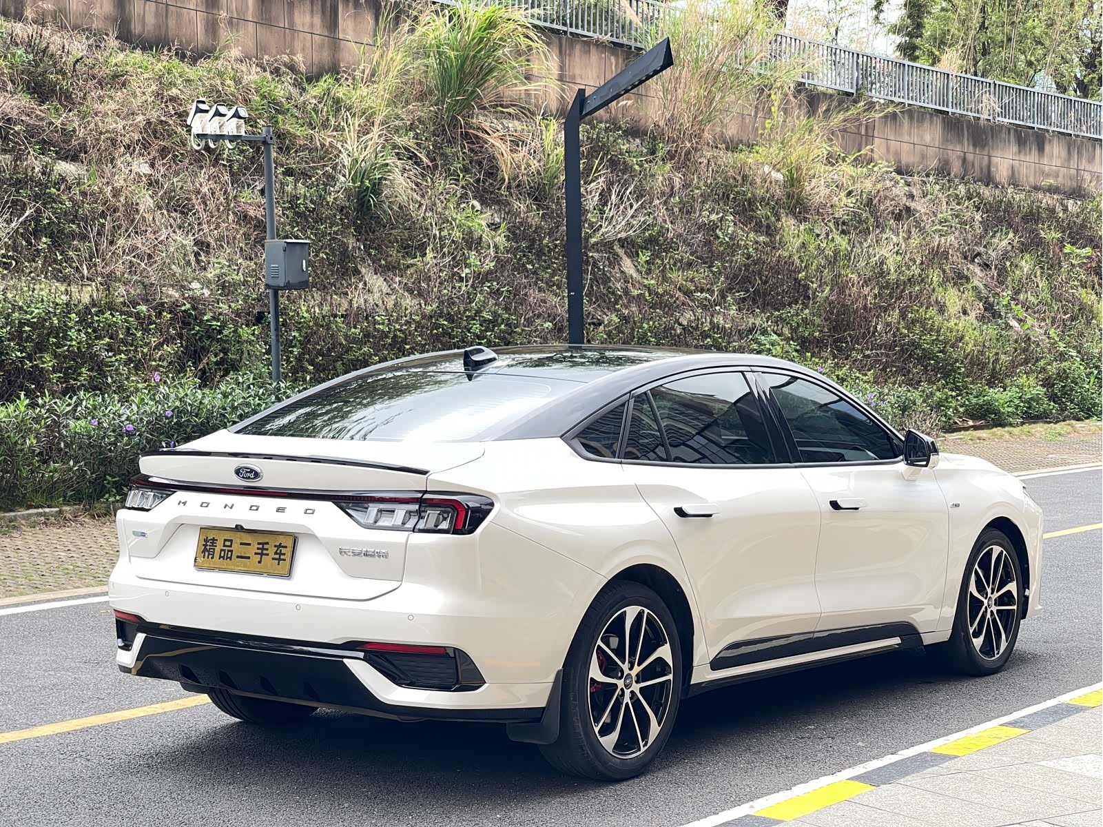 Ford Mondeo, 2022 10