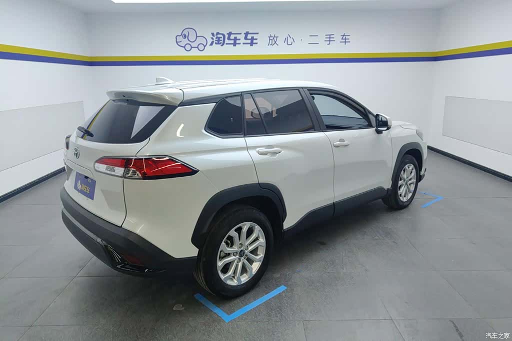 Toyota Frontlander, 2024 3