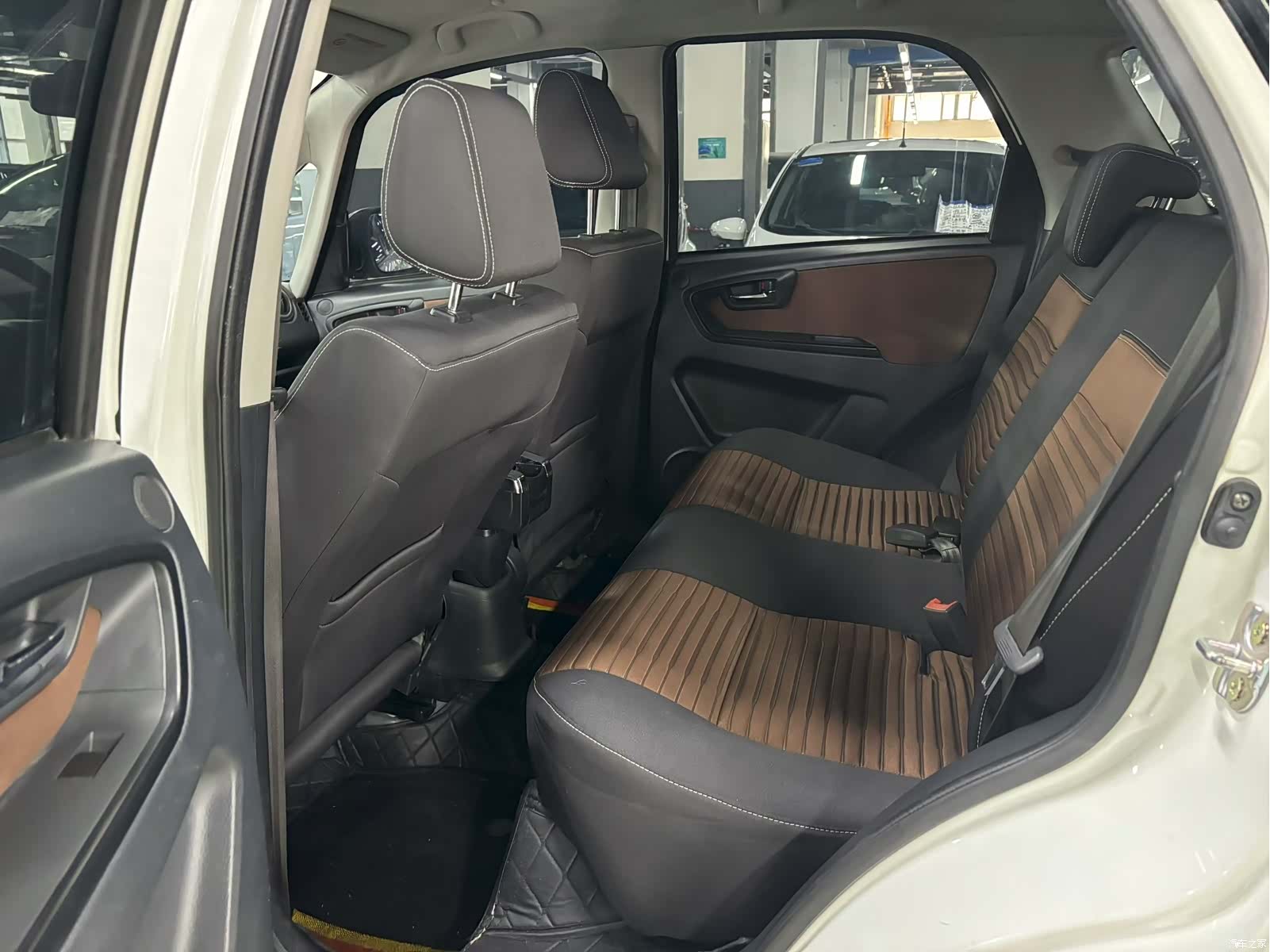 Changan SX4, 2015 все фото