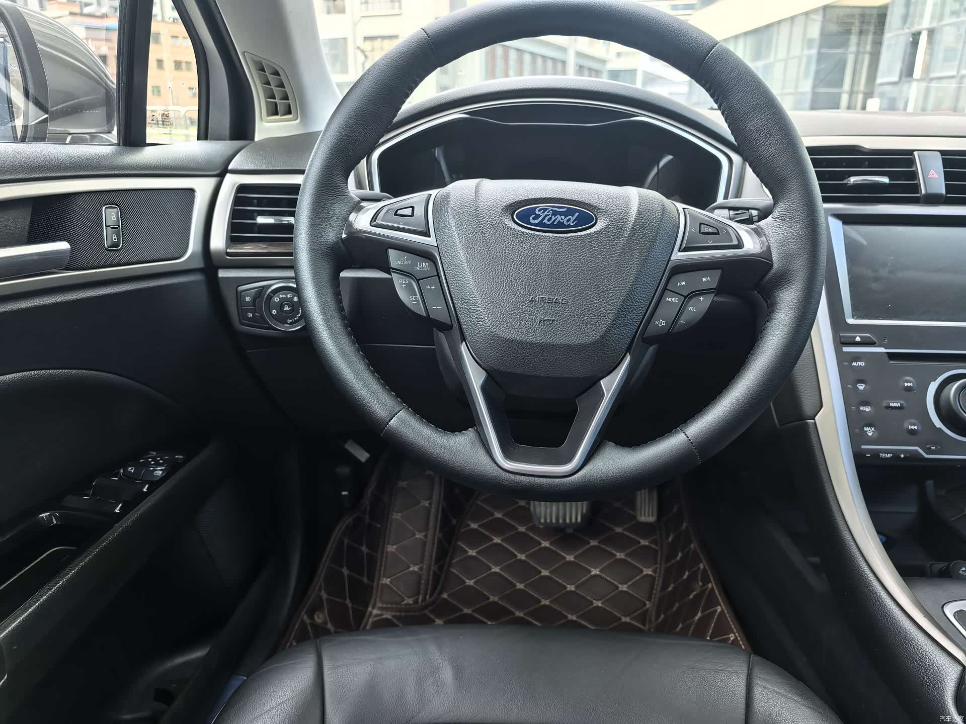 Ford Mondeo, 2016 12