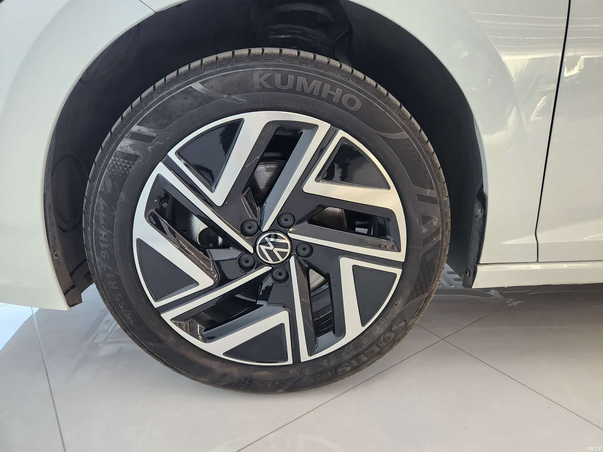 Volkswagen Sagitar, 2026 10