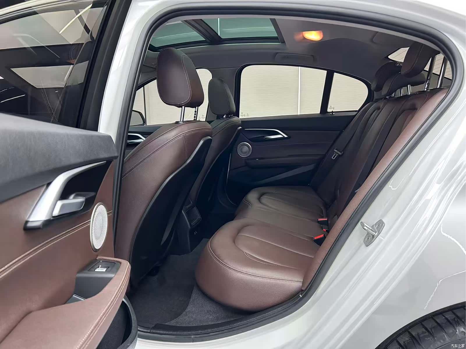 BMW 1 Series, 2022 18