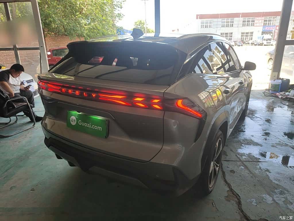 Geely Galaxy L7, 2025 7
