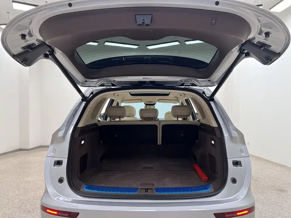 AITO Ask the world M7