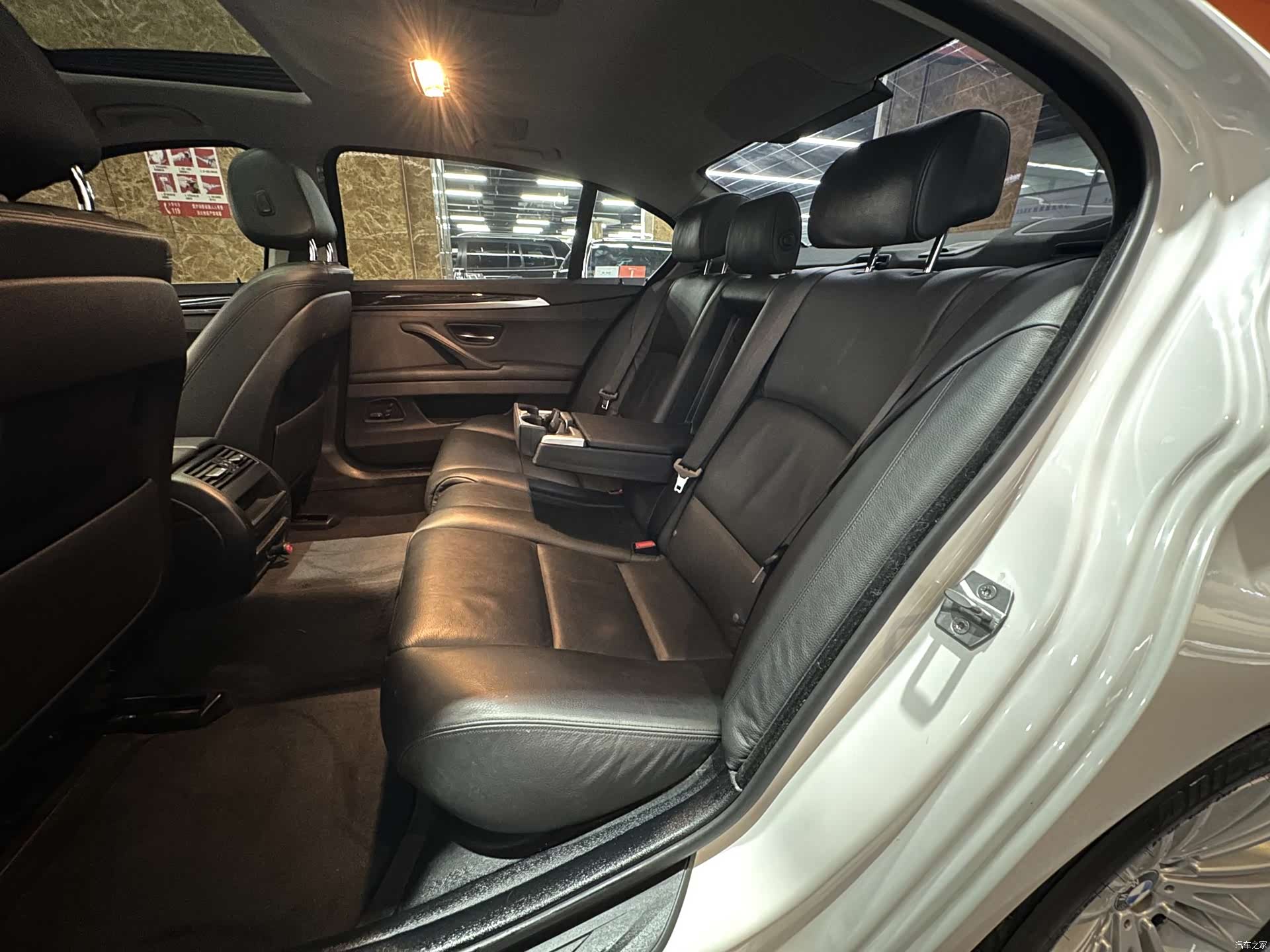 BMW 5 Series, 2014 19