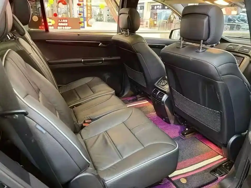 Mercedes-Benz R-class