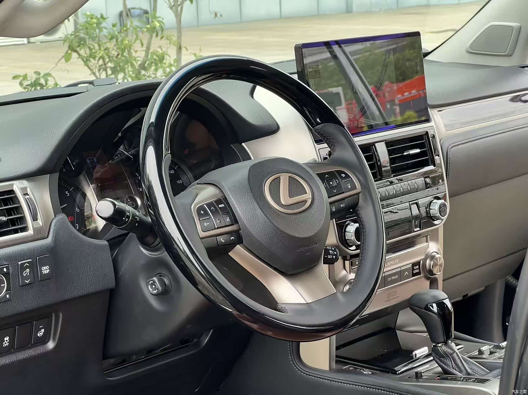 Lexus GX, 2015 13