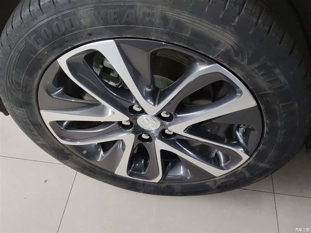 Buick Encore, 2020 25
