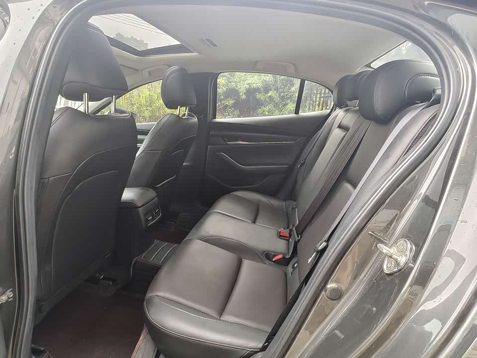 Mazda 3 Angkesaila Mazda 3 Angkesaila