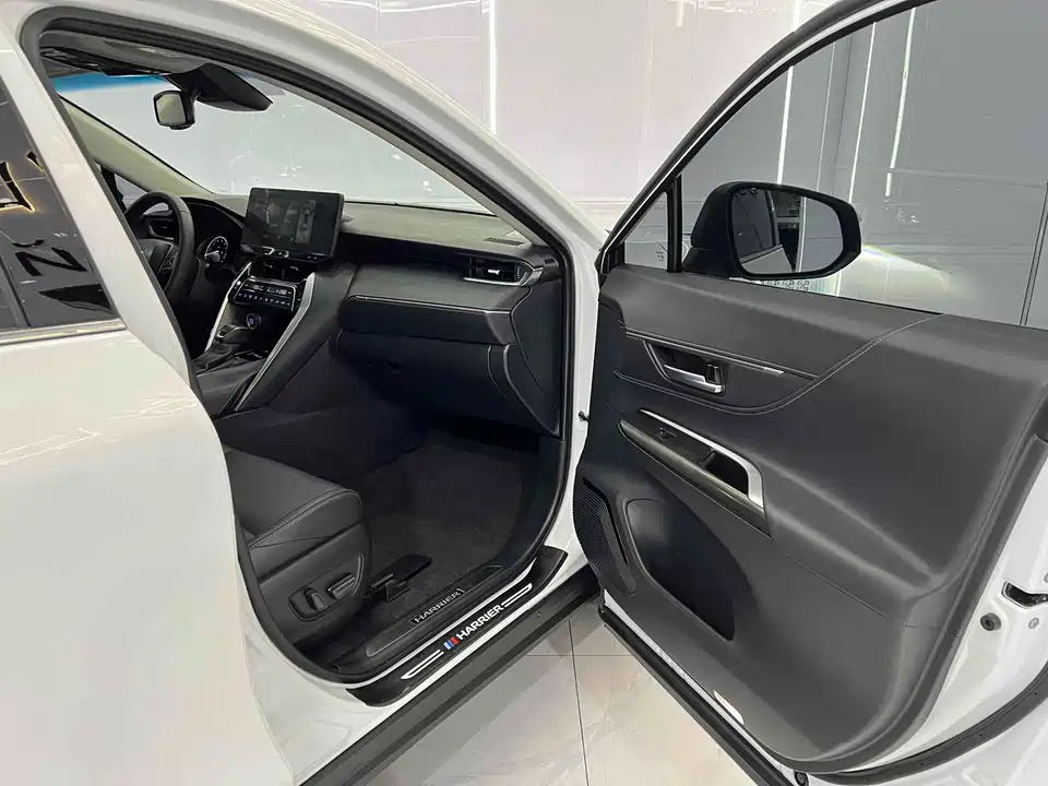 Toyota Ling Fang HARRIER