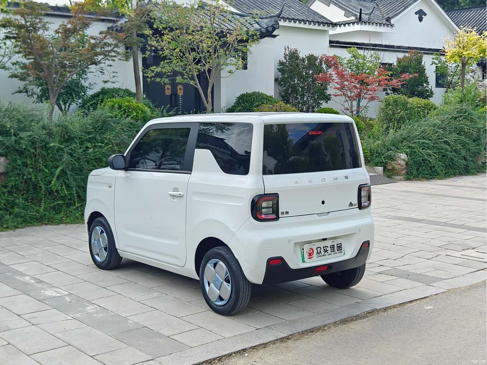Geely Panda, 2023 9