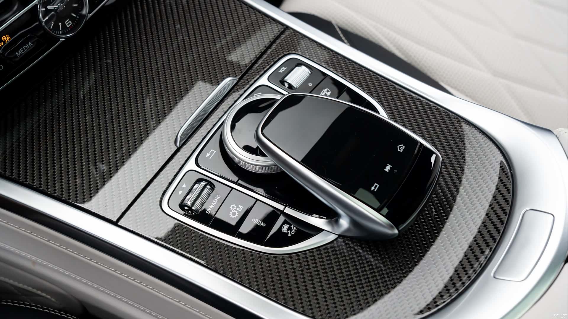 Mercedes-Benz G-Class, 2022 14