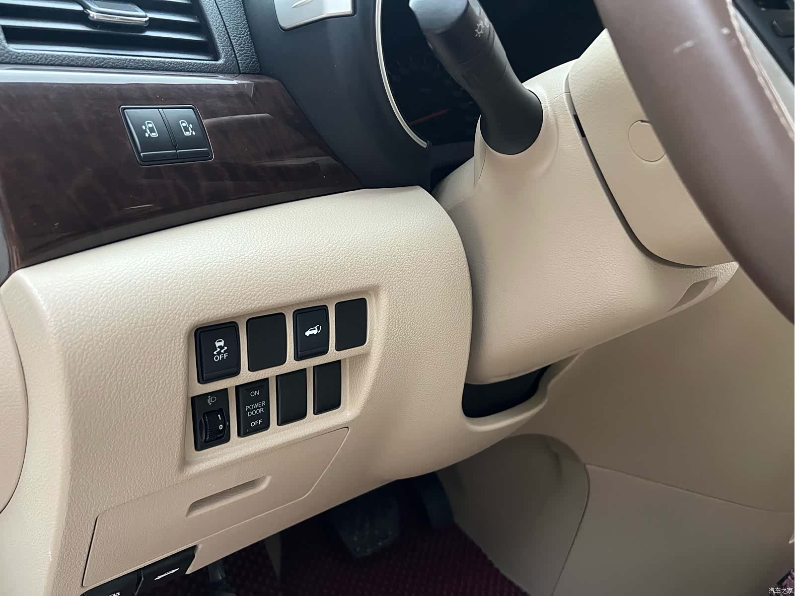Nissan SL, 2014 18