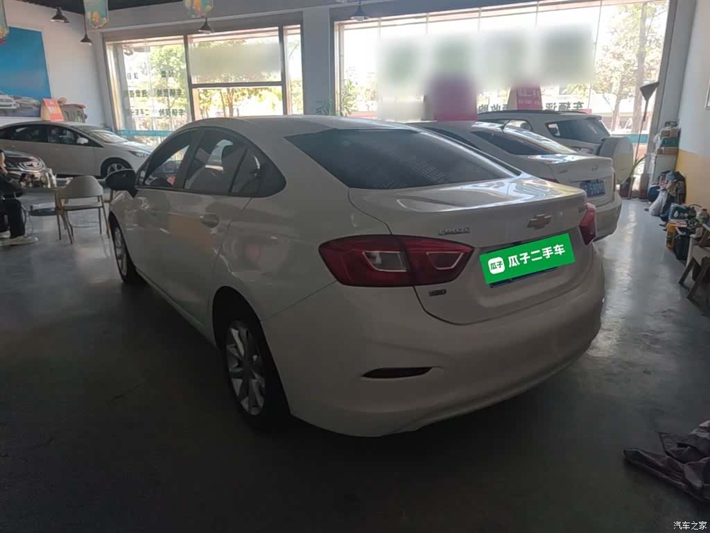 Chevrolet 320, 2018 все фото