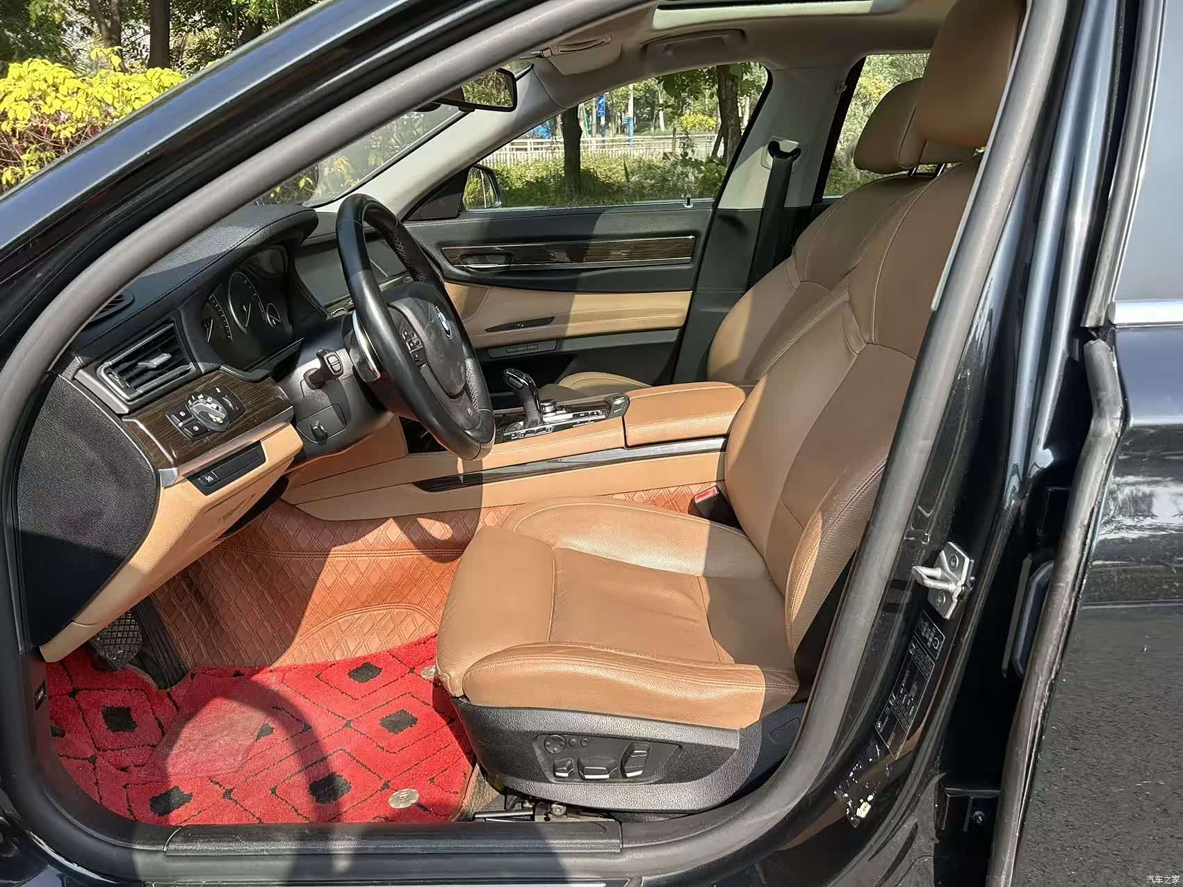 BMW 7 Series, 2011 7
