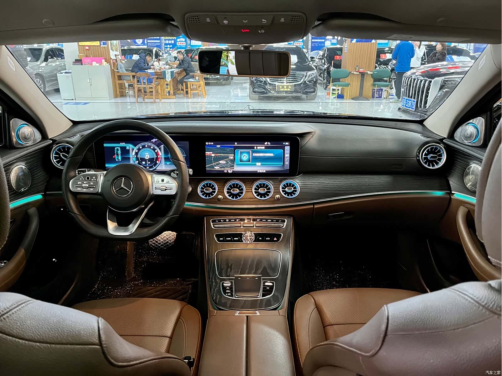 Mercedes-Benz E-Class, 2019 12