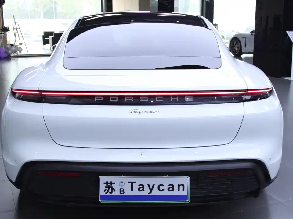 Porsche Taycan