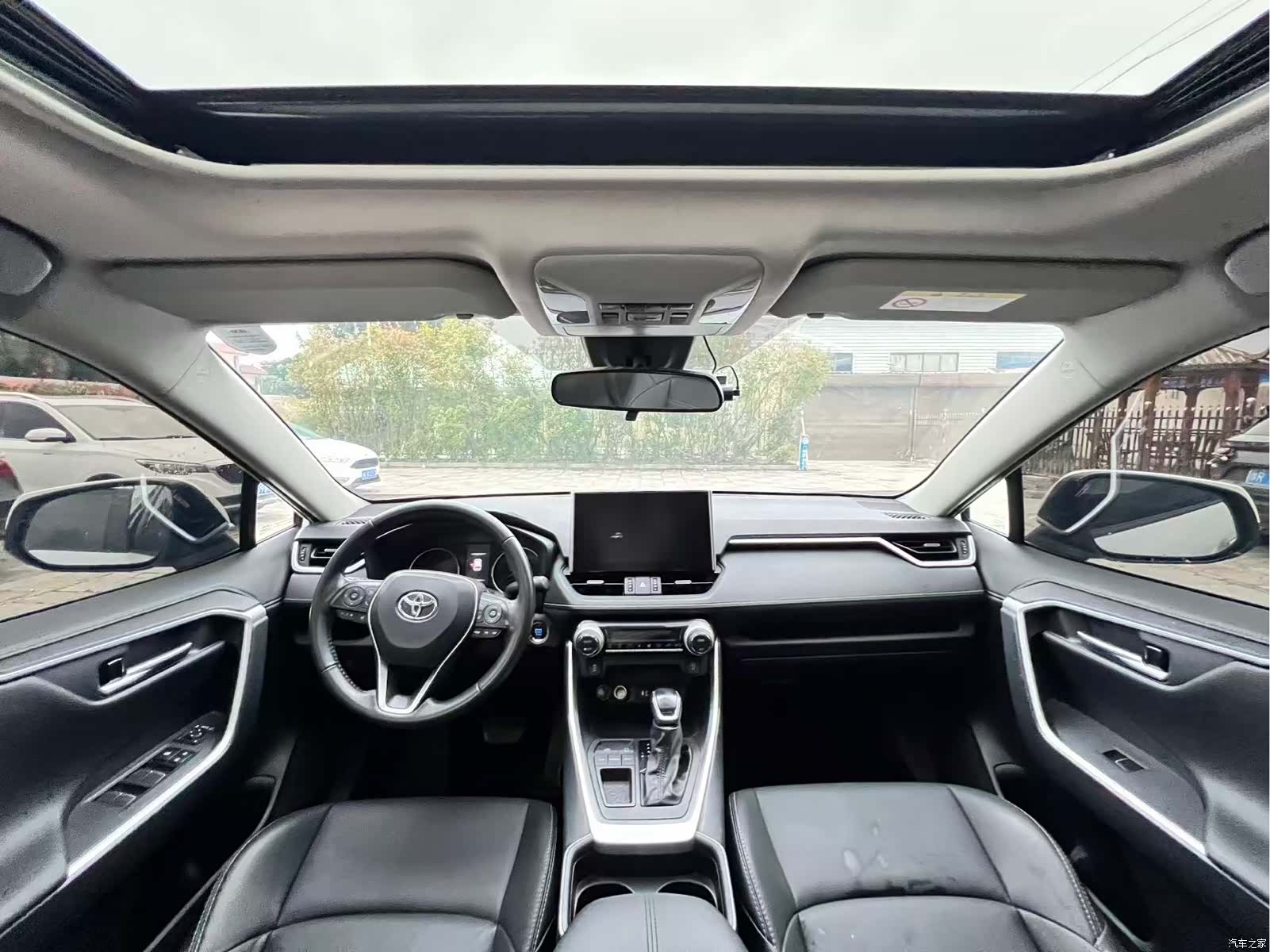 Toyota Wildlander, 2022 6