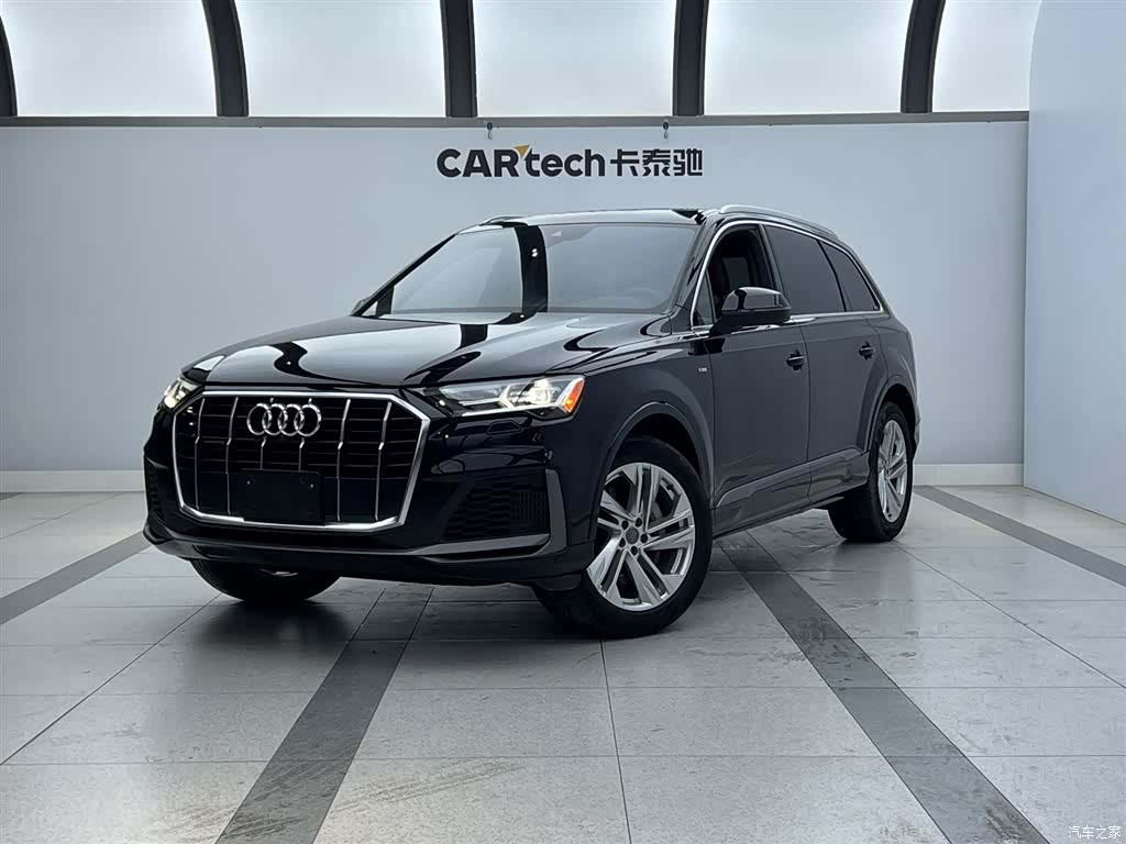 Audi Q7, 2021 1