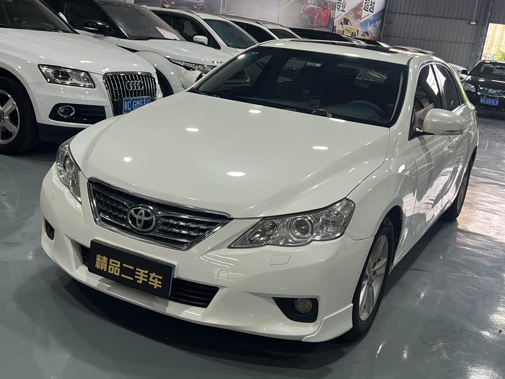 Toyota Reiz