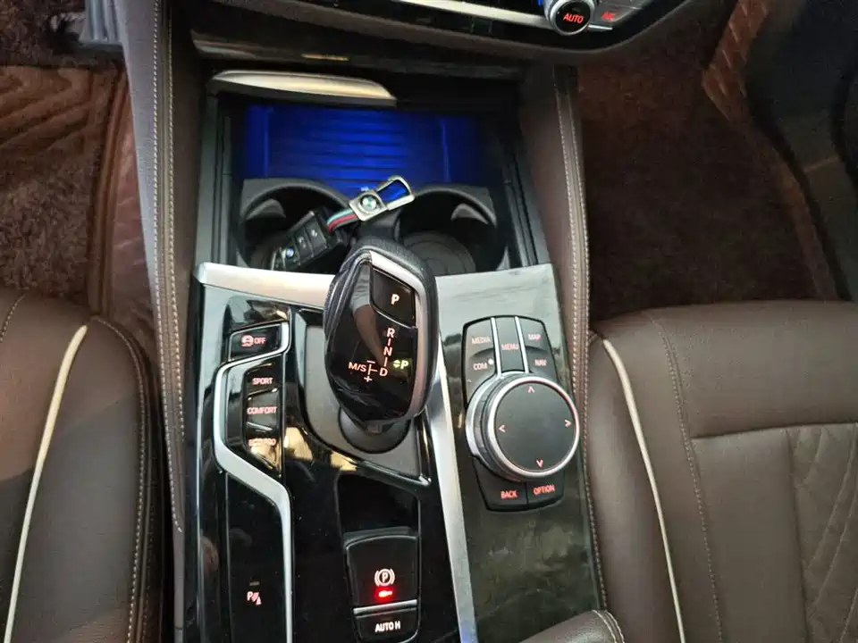 BMW 5 series BMW 5 series