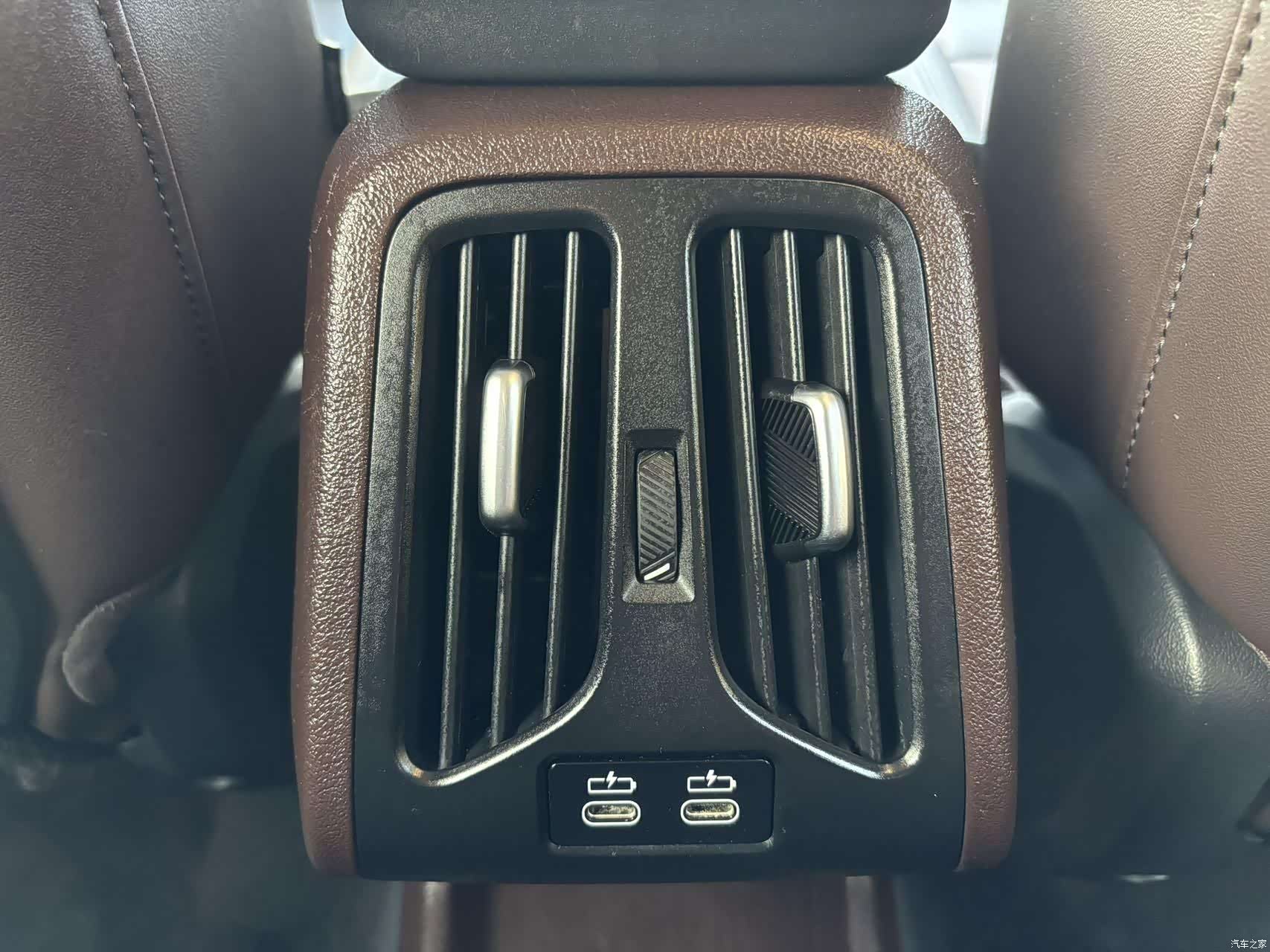 BMW X1, 2023 14