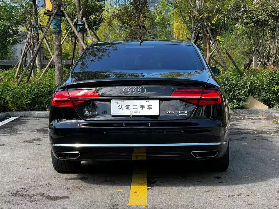 Audi A8 Audi A8