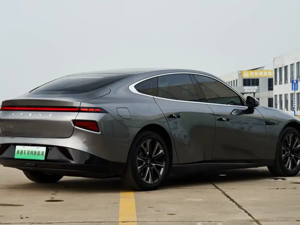 XPENG P7