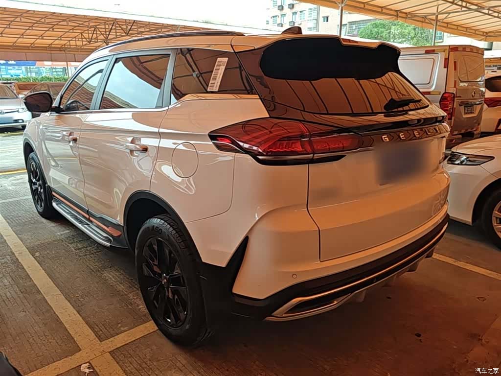 Geely Boyue, 2023 все фото