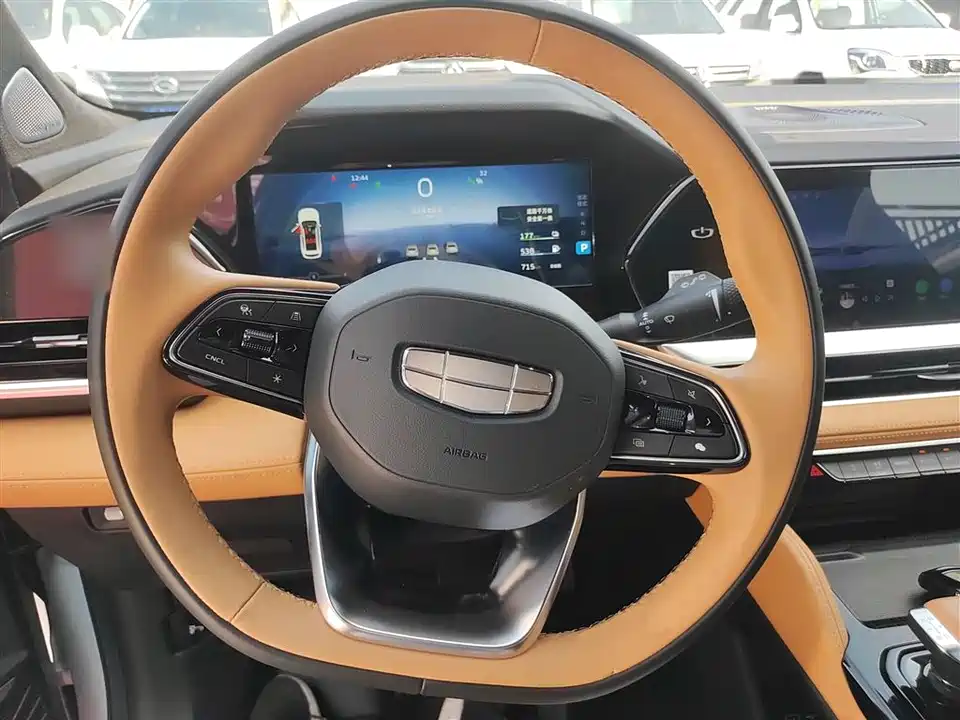 Geely Monjaro plug-in-hybrid