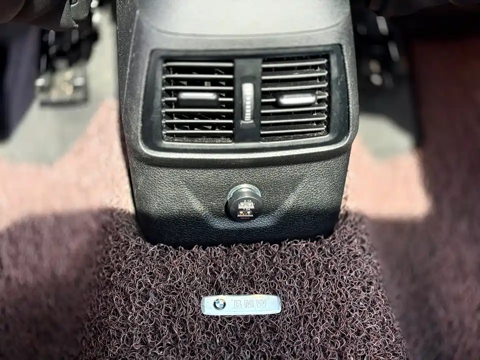 BMW 2 series station wagon