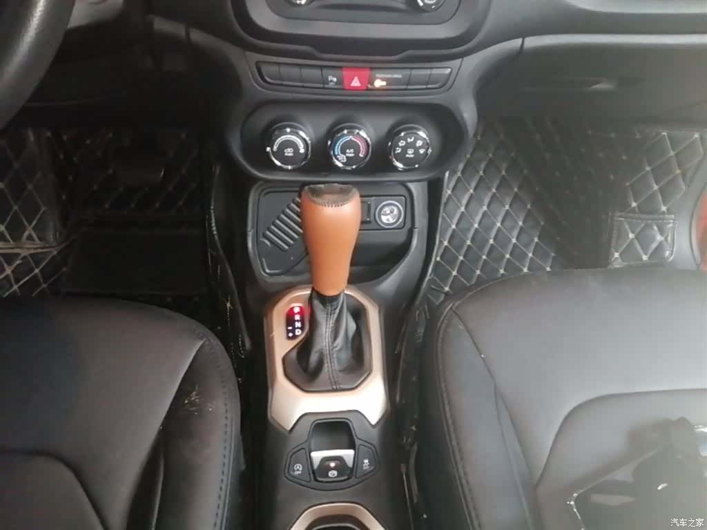 Jeep Renegade, 2017 14