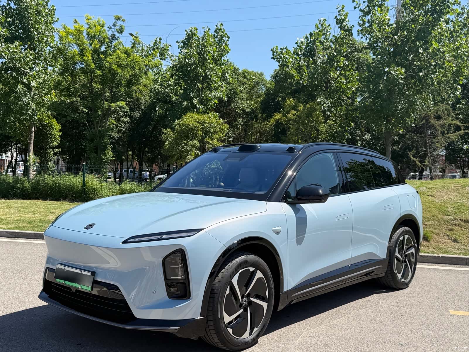 NIO ES6, 2025 1