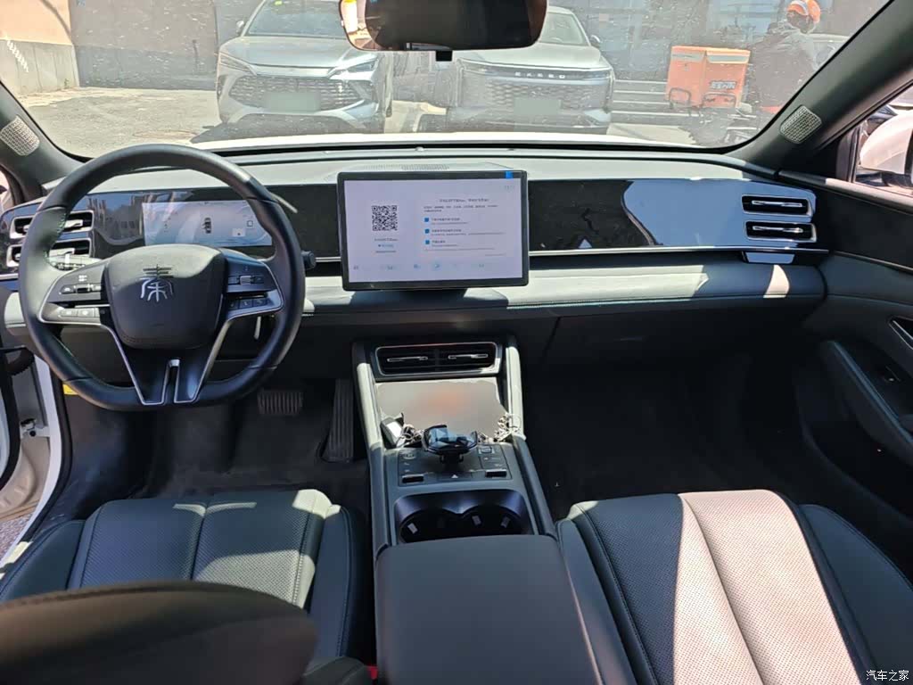 BYD Qin, 2024 10