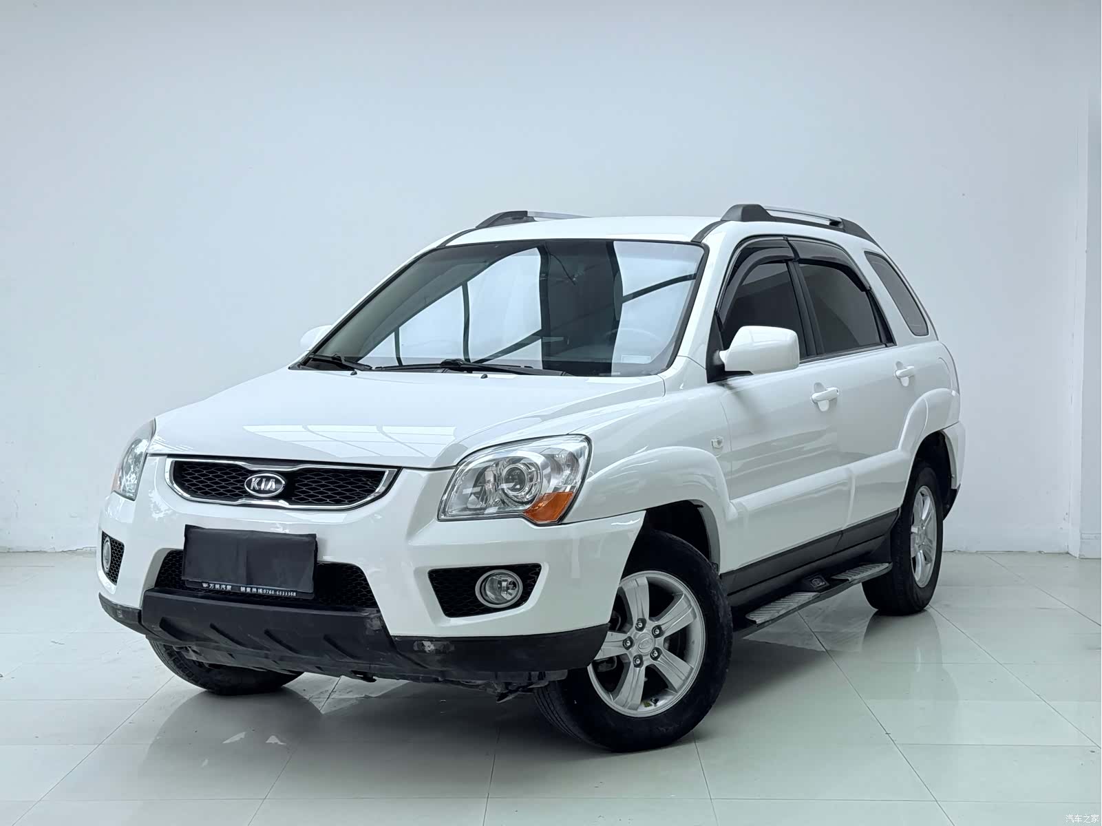 Kia GL, 2013 1