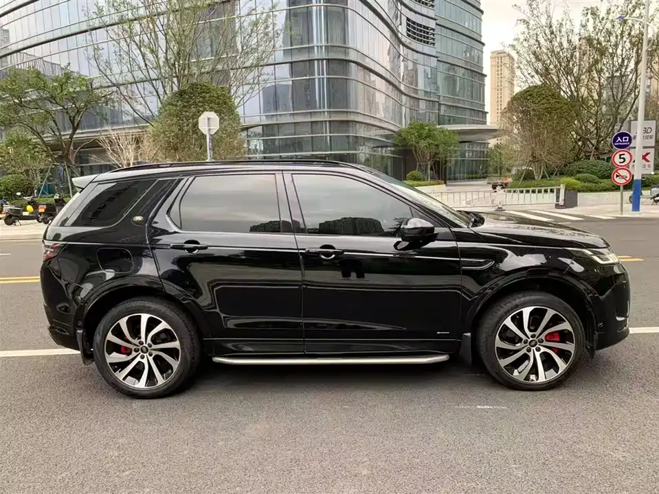 Land Rover Discover sports