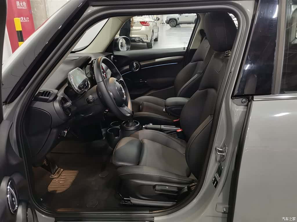 Mini Cooper, 2022 10