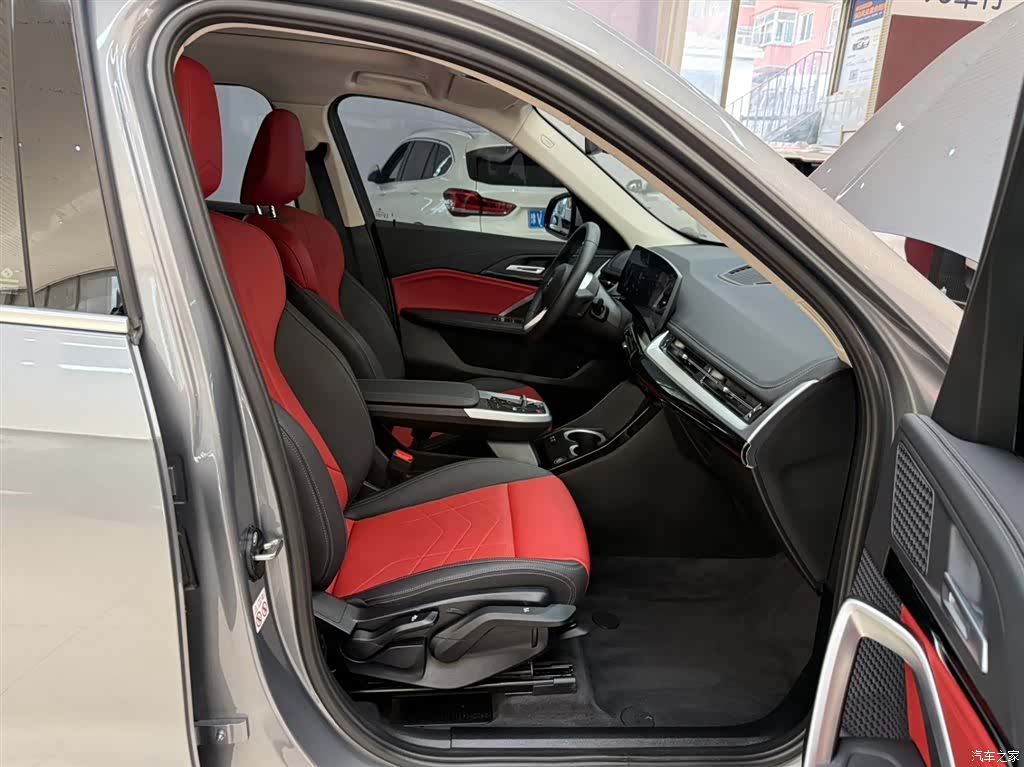 BMW X1, 2024 21