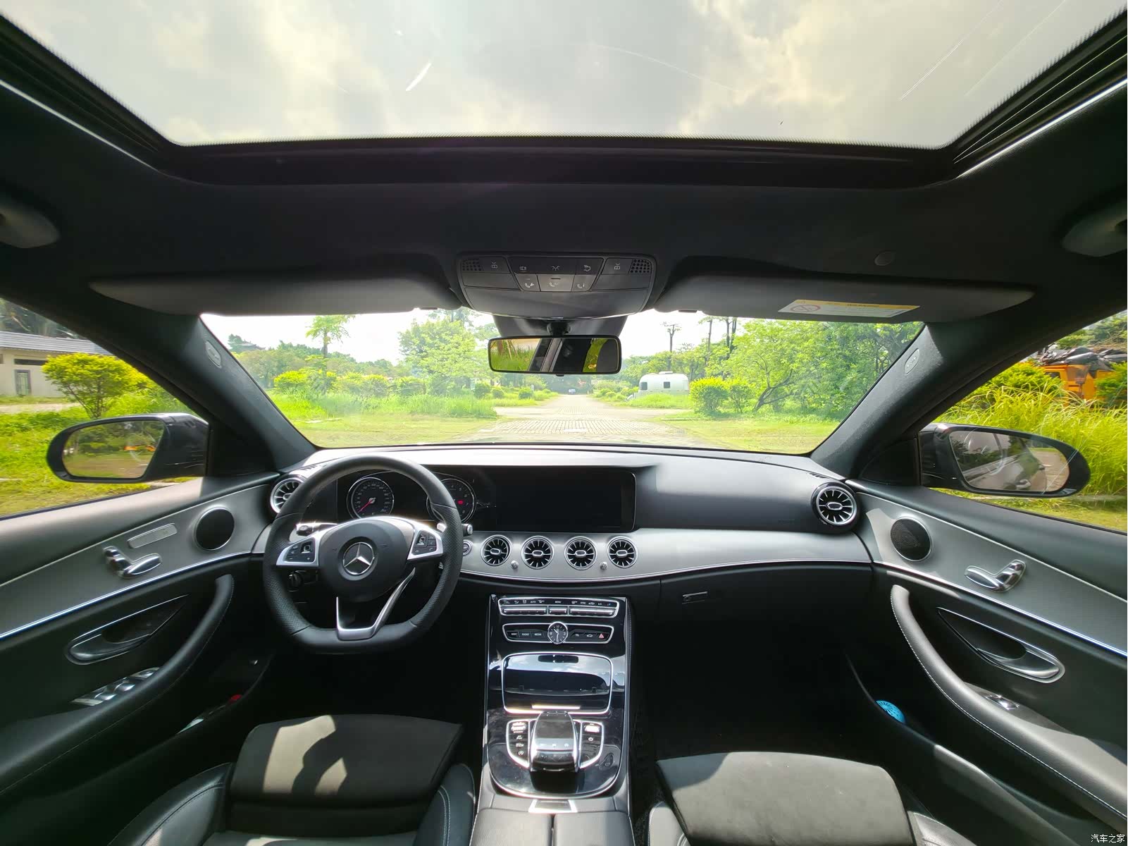 Mercedes-Benz E-Class, 2017 4