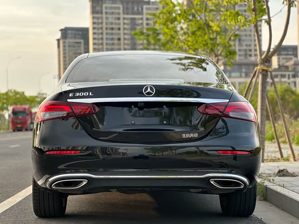 Mercedes-Benz E-class Mercedes-Benz E-class