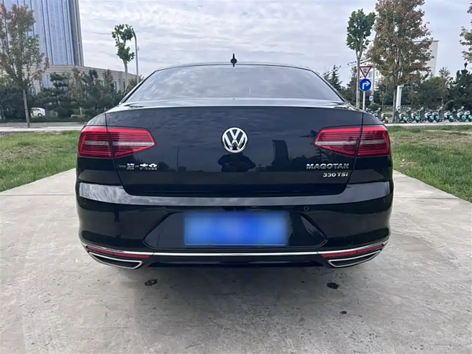 Volkswagen Magotan