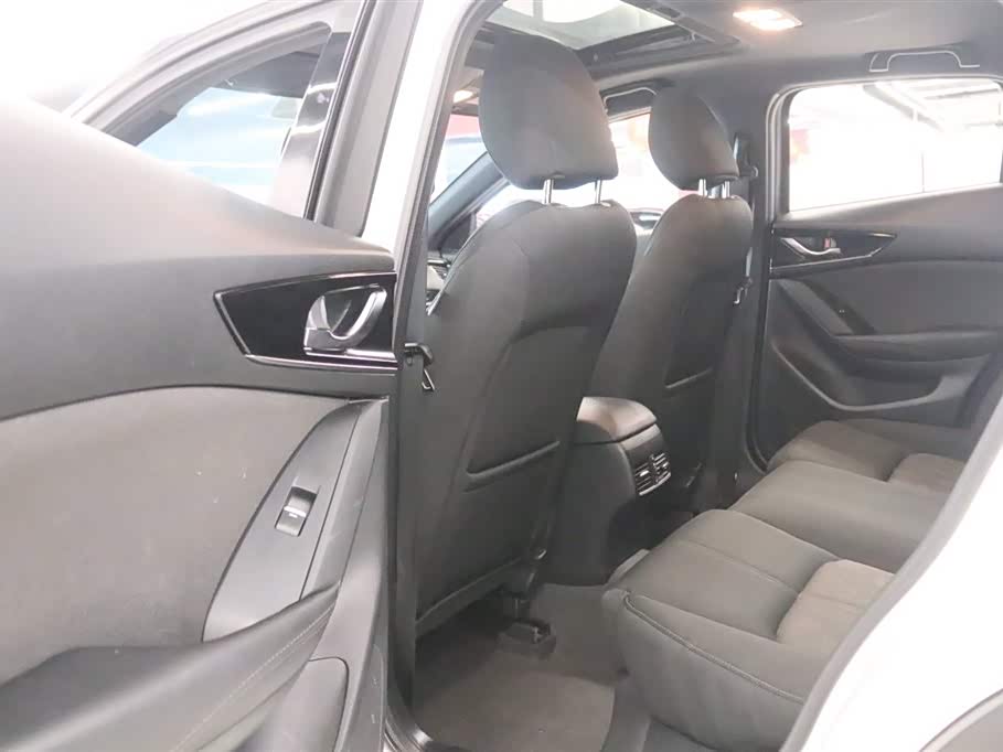 Mazda CX-4