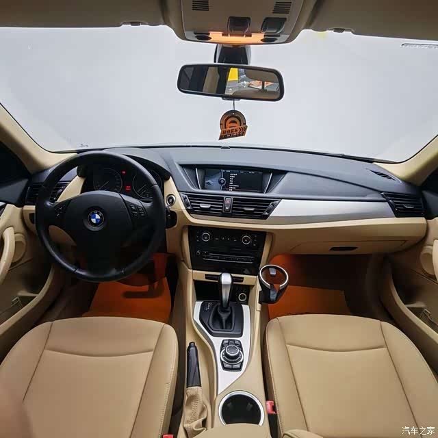 BMW X1, 2014 9