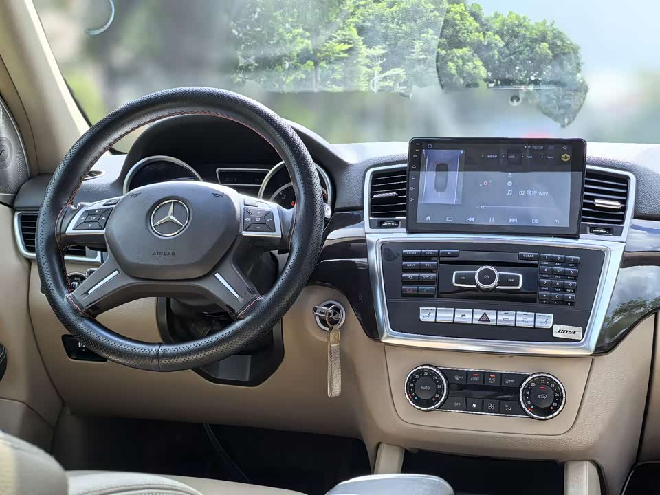 Mercedes-Benz M class Mercedes-Benz M class