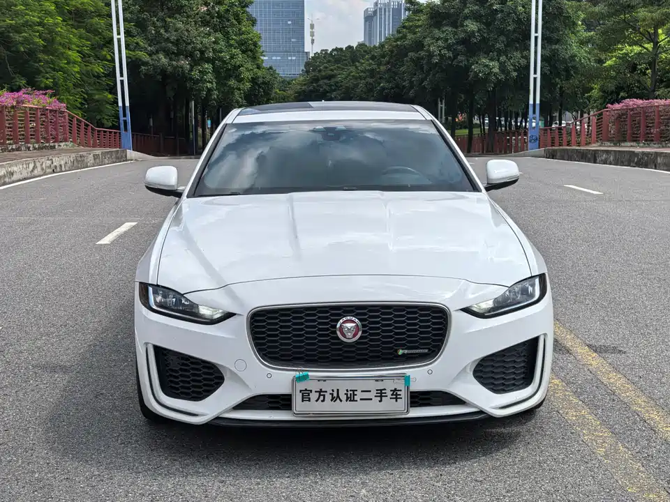 Jaguar XEL