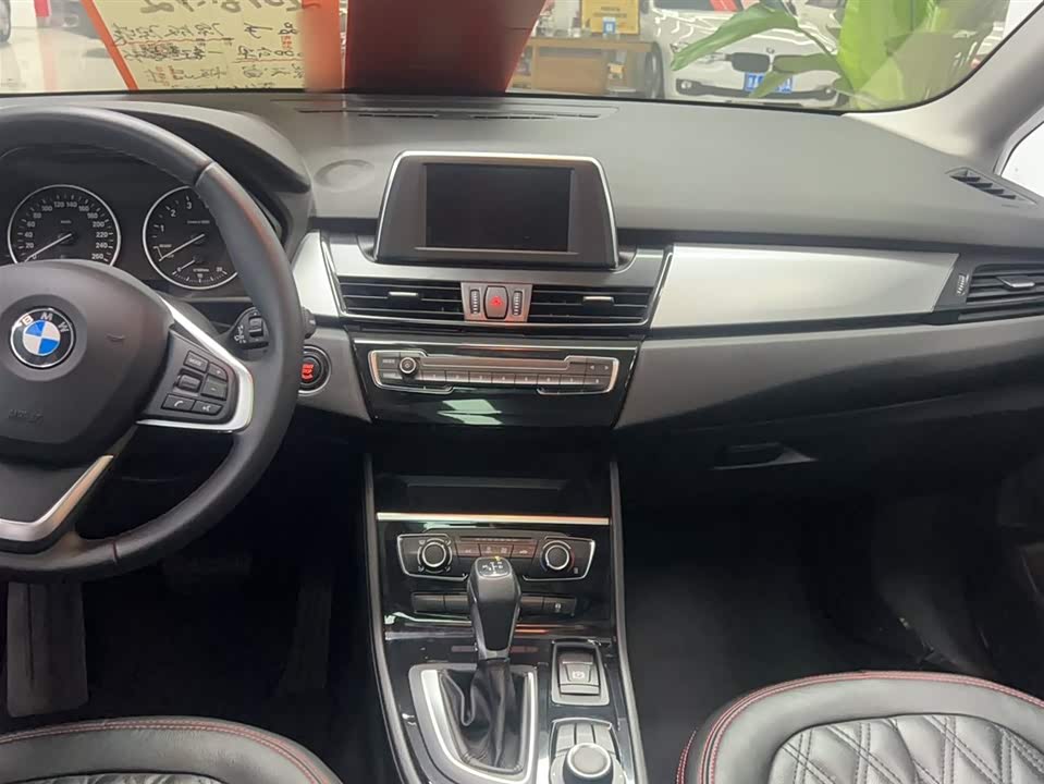 BMW 2 series station wagon